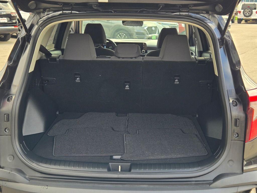 used 2024 Kia Seltos car, priced at $20,295