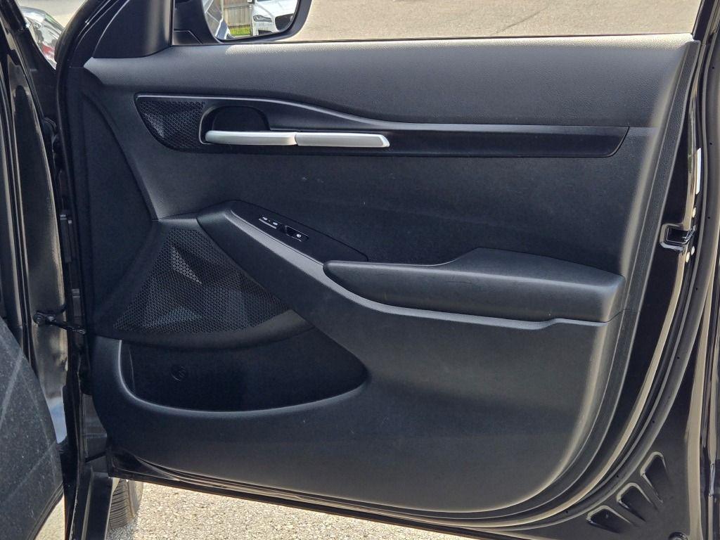 used 2024 Kia Seltos car, priced at $20,295