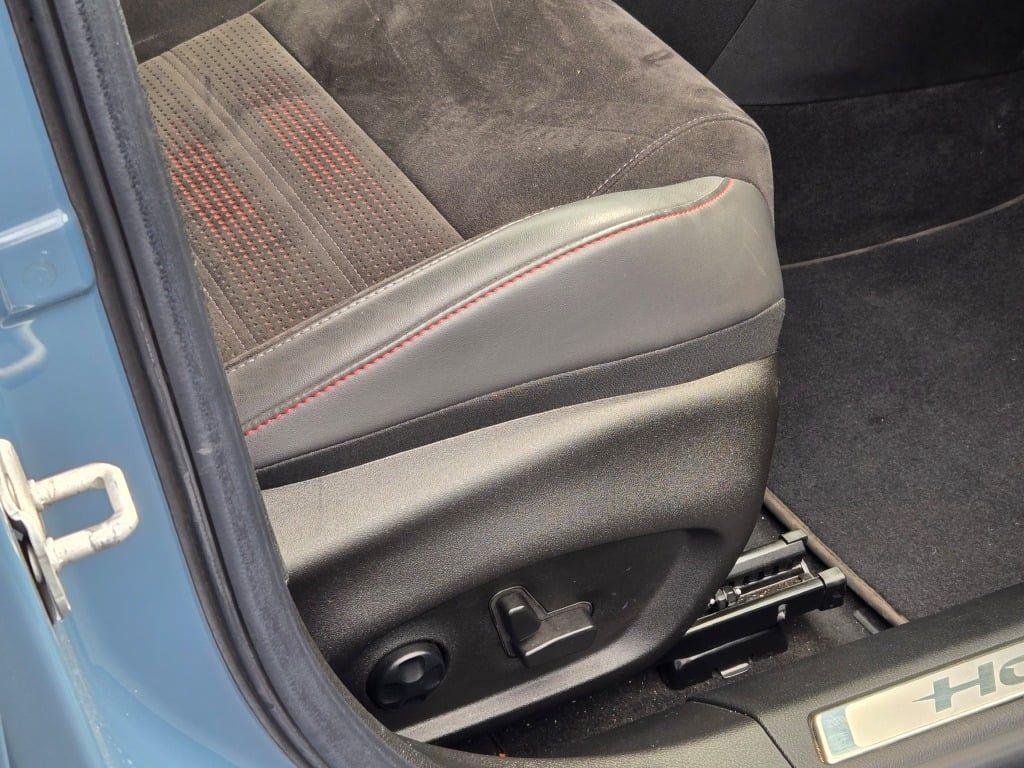 used 2023 Dodge Hornet car, priced at $24,634