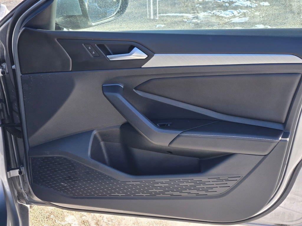 used 2024 Volkswagen Jetta car, priced at $18,838