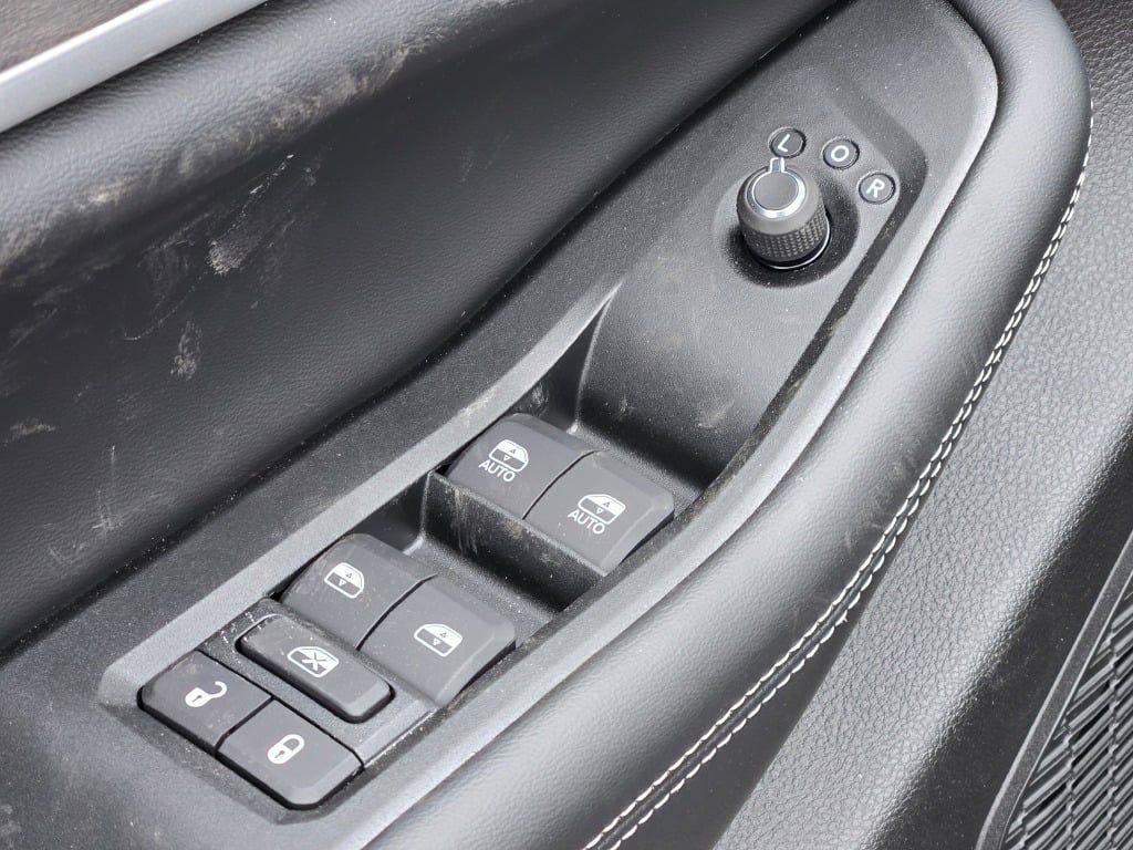 new 2026 Jeep Grand Cherokee car, priced at $44,516