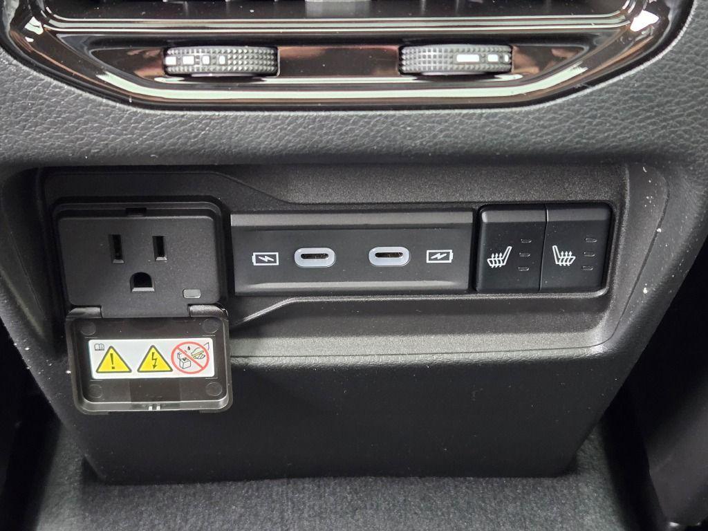 new 2026 Jeep Grand Cherokee car, priced at $46,232