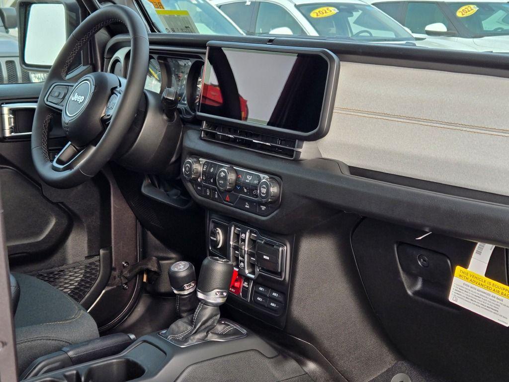 new 2026 Jeep Wrangler car, priced at $47,952