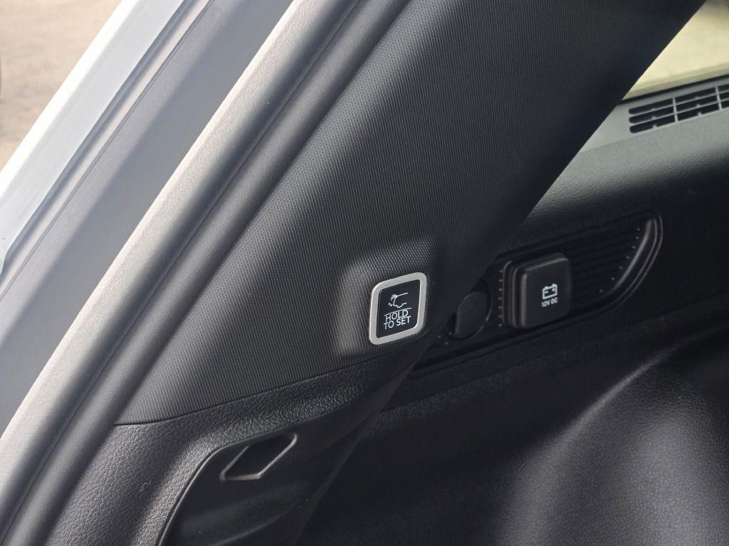 new 2025 Jeep Grand Cherokee car, priced at $45,938