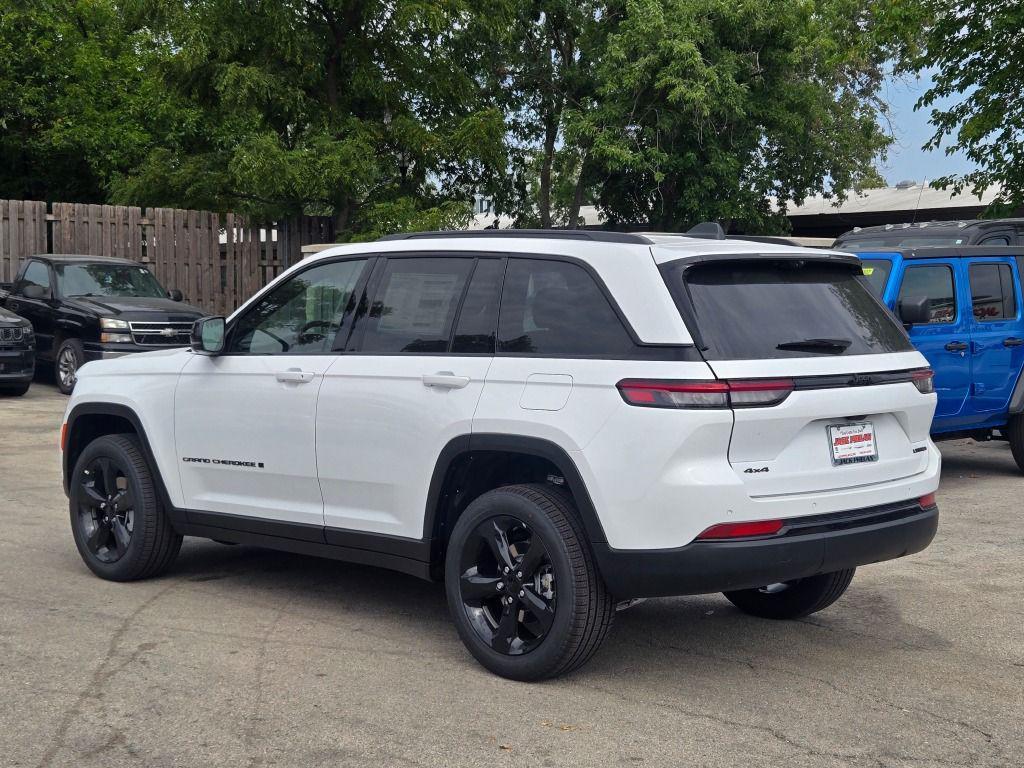 new 2025 Jeep Grand Cherokee car, priced at $45,938