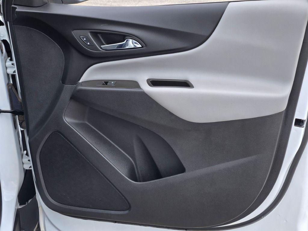 used 2023 Chevrolet Equinox car, priced at $22,997