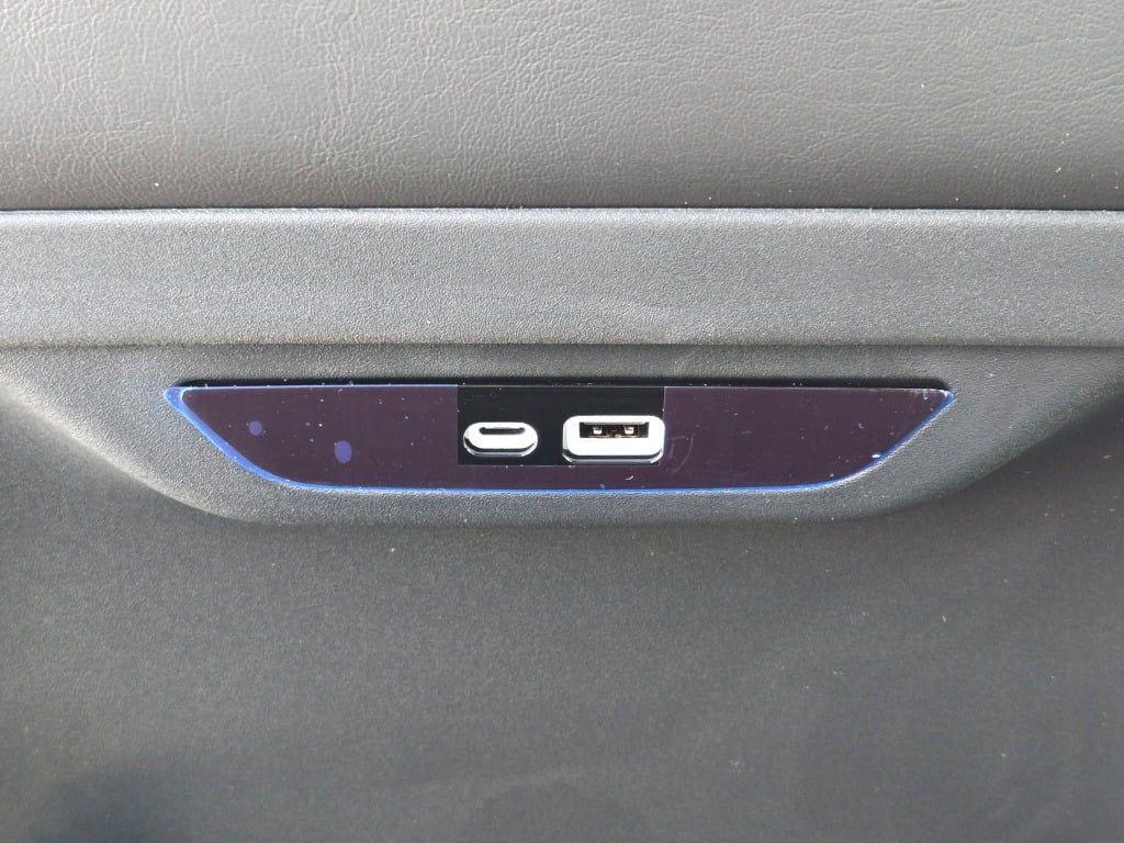 new 2026 Chrysler Pacifica car, priced at $39,903