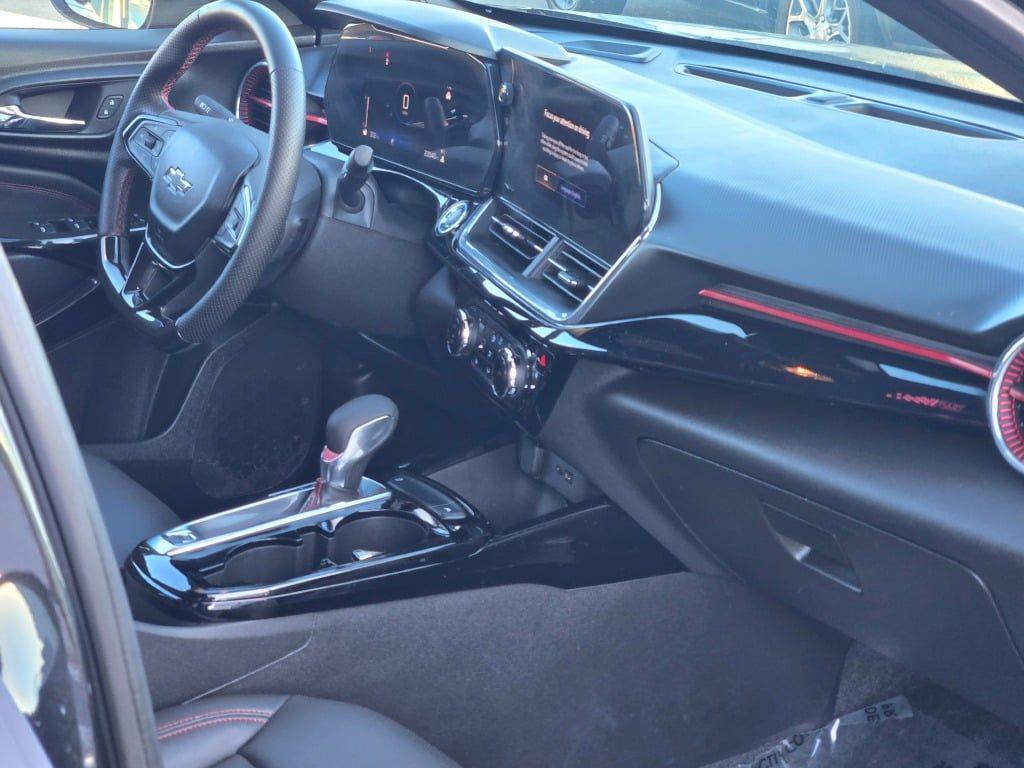 used 2024 Chevrolet Trax car, priced at $21,363