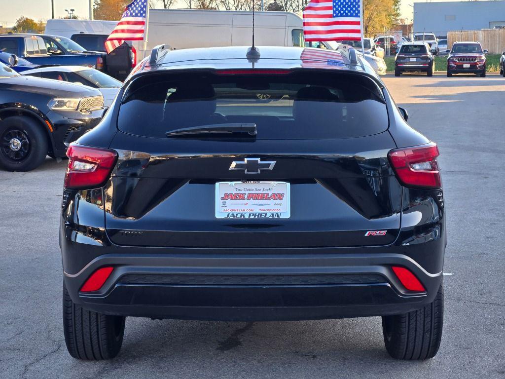 used 2024 Chevrolet Trax car, priced at $21,363