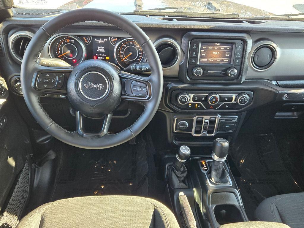used 2020 Jeep Wrangler Unlimited car, priced at $24,121