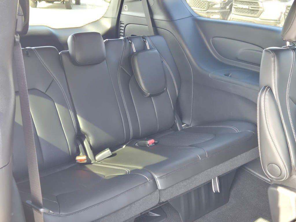 new 2026 Chrysler Pacifica car, priced at $39,616