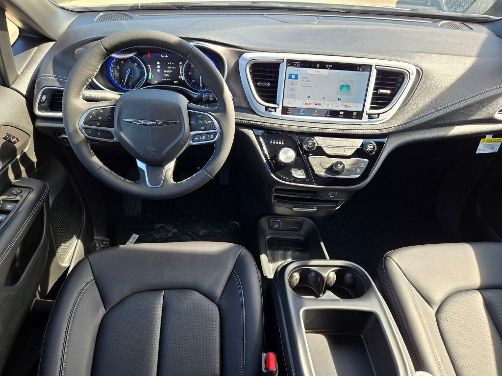 new 2026 Chrysler Pacifica car, priced at $39,730