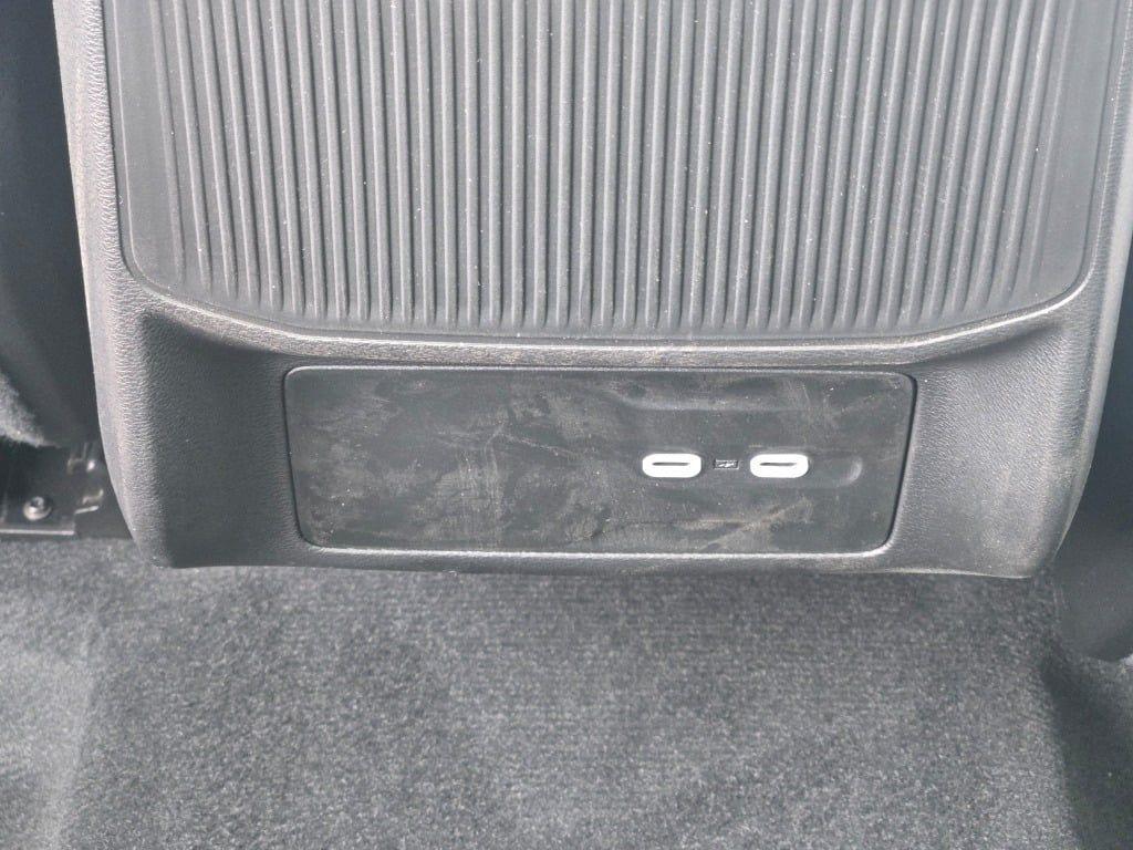 new 2026 Jeep Cherokee car, priced at $40,273