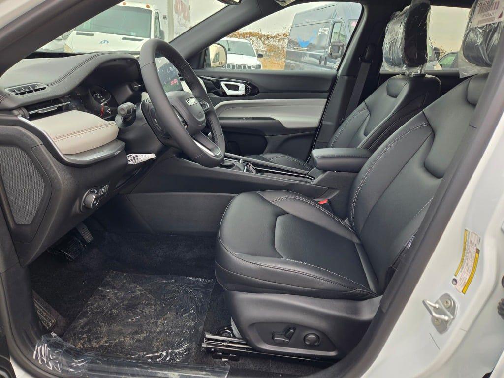 new 2026 Jeep Compass car, priced at $32,414