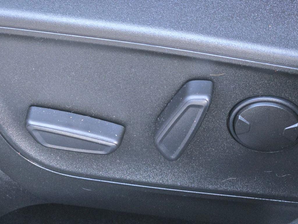 used 2022 Ford Escape car, priced at $19,273