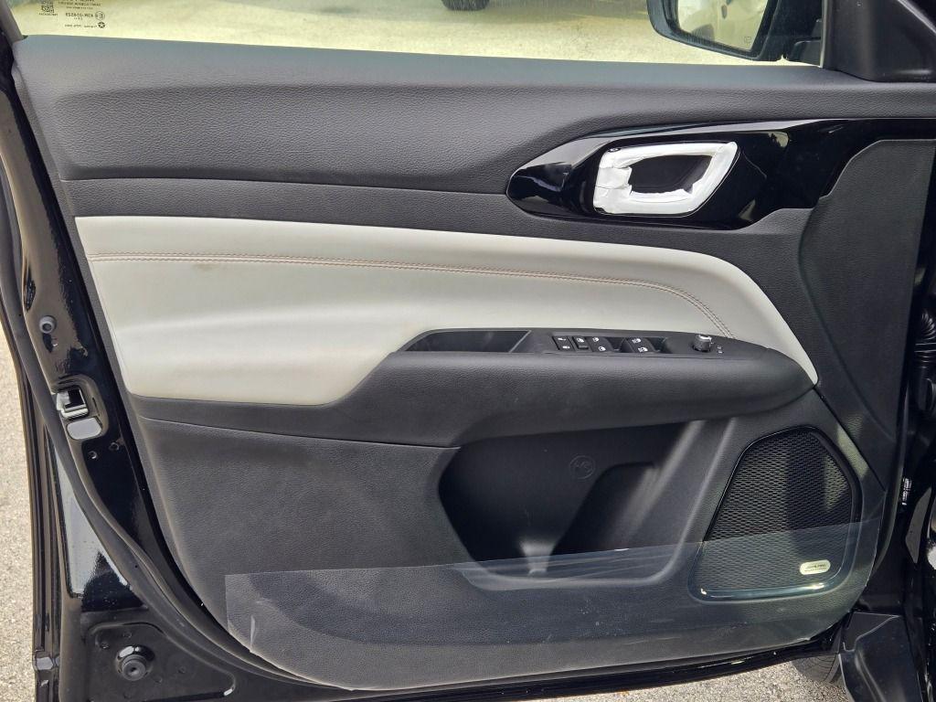 new 2026 Jeep Compass car, priced at $32,828