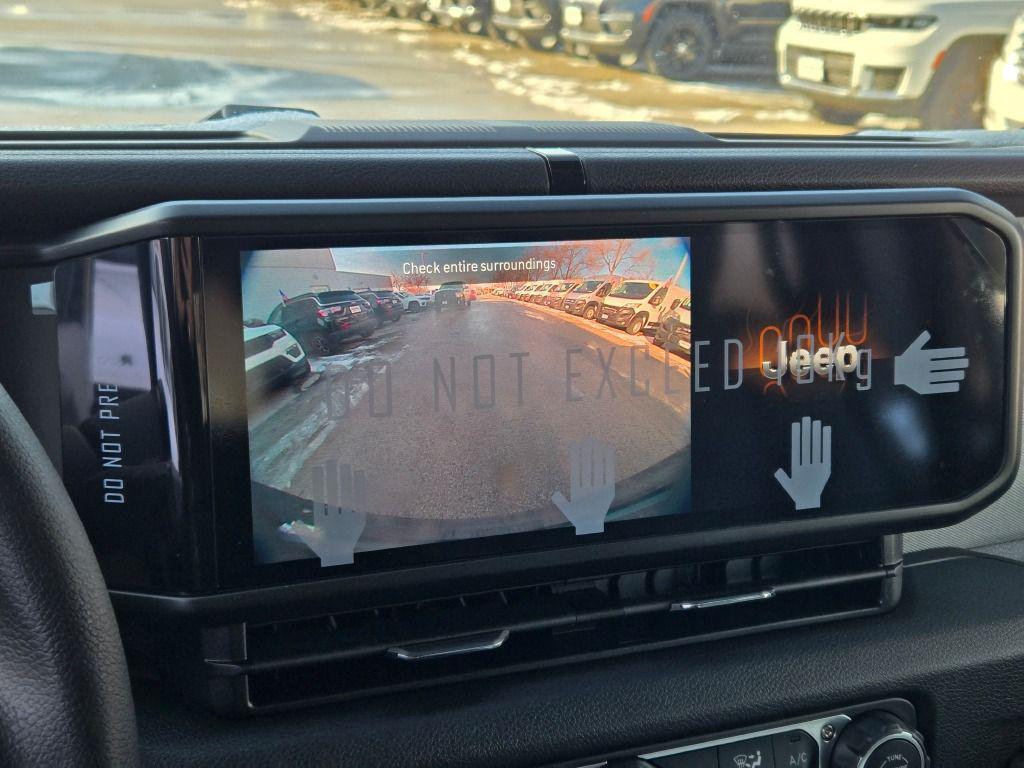 new 2026 Jeep Wrangler car, priced at $43,521