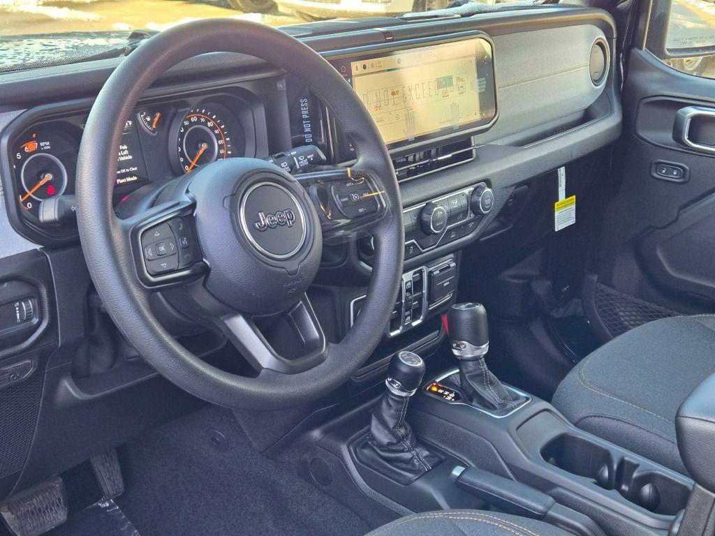 new 2026 Jeep Wrangler car, priced at $43,521