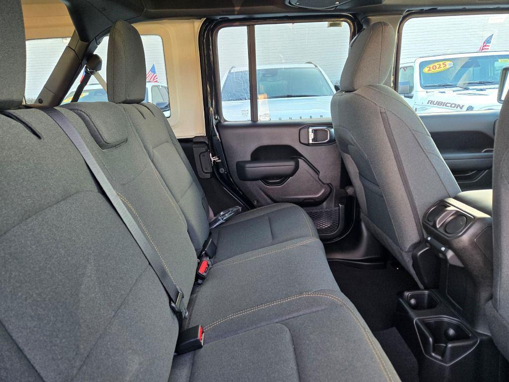 new 2026 Jeep Wrangler car, priced at $43,521