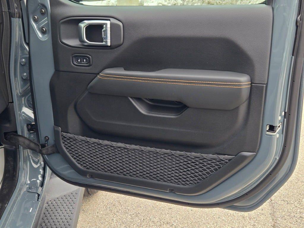 new 2026 Jeep Wrangler car, priced at $51,748