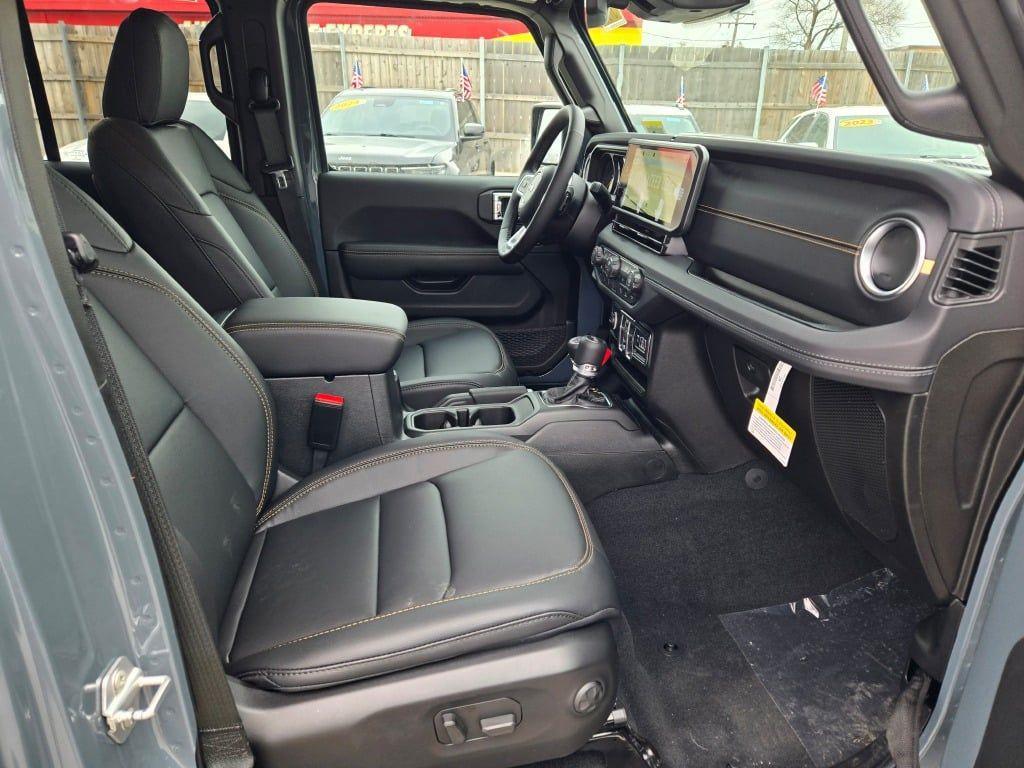 new 2026 Jeep Wrangler car, priced at $51,748