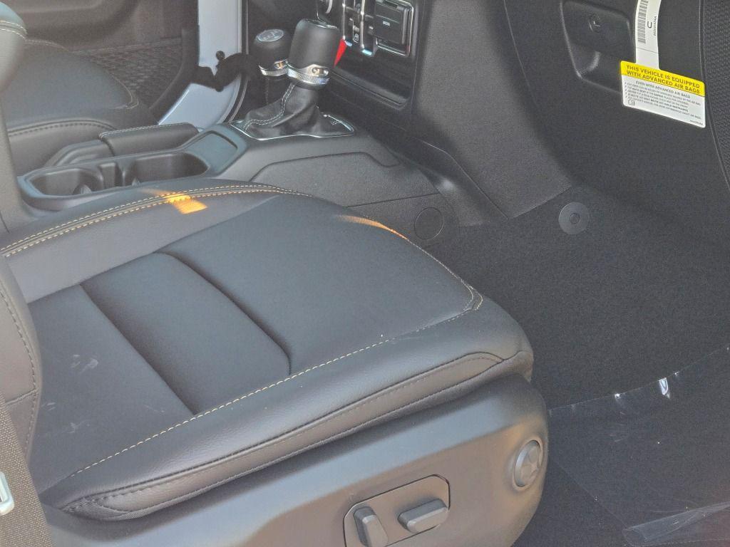 new 2026 Jeep Wrangler car, priced at $51,319