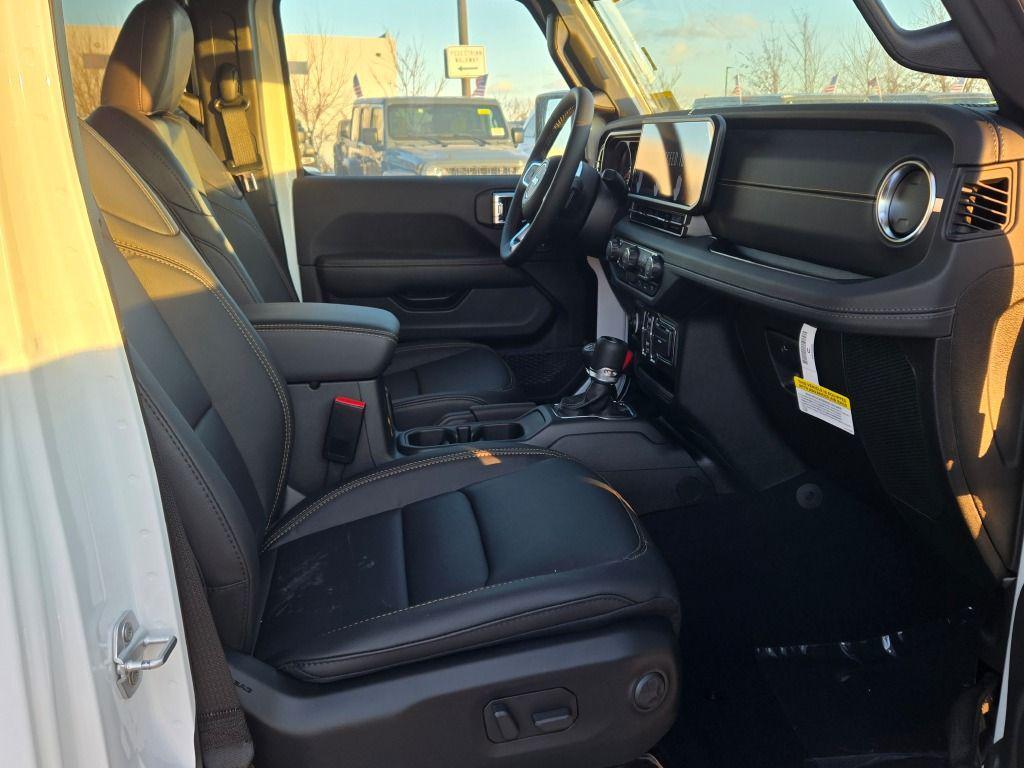 new 2026 Jeep Wrangler car, priced at $51,319