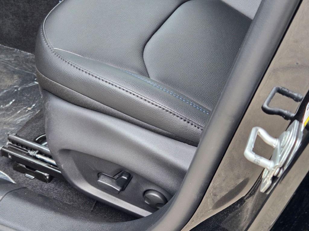 new 2026 Jeep Compass car, priced at $34,814