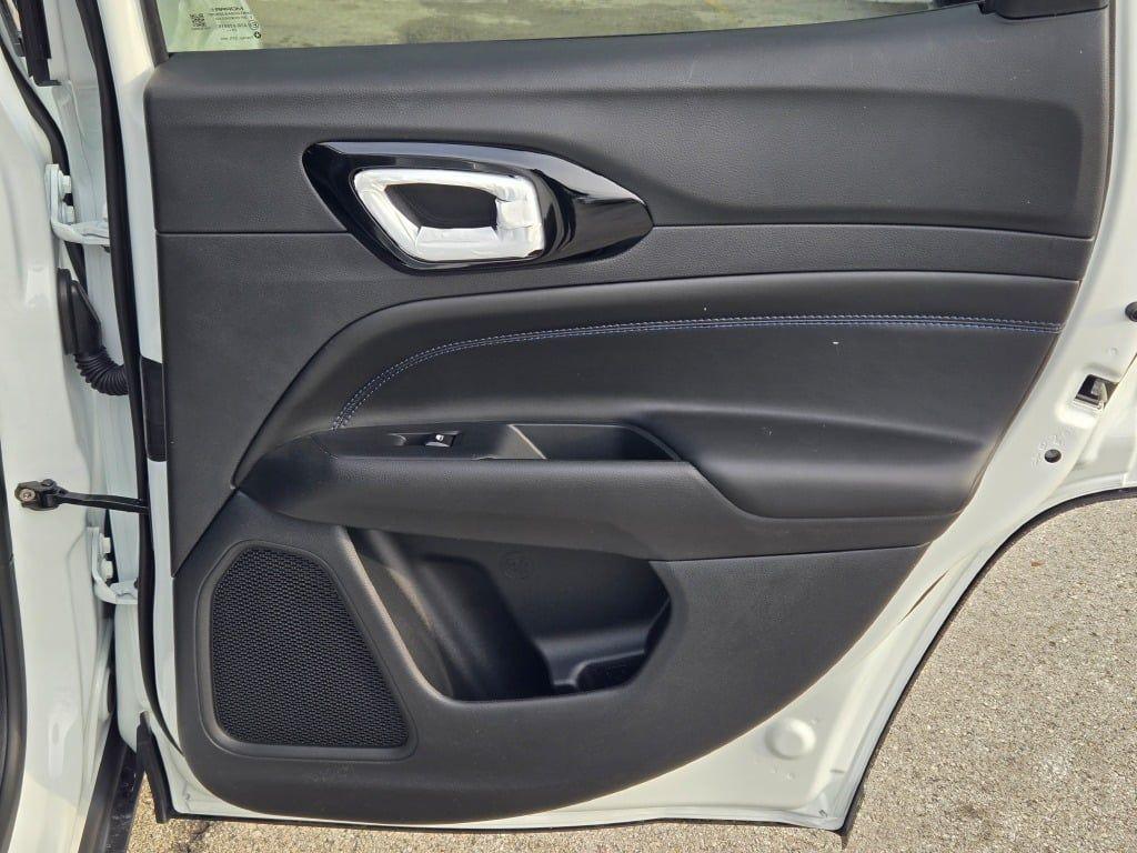 new 2026 Jeep Compass car, priced at $29,282