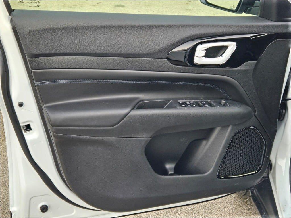 new 2026 Jeep Compass car, priced at $29,282