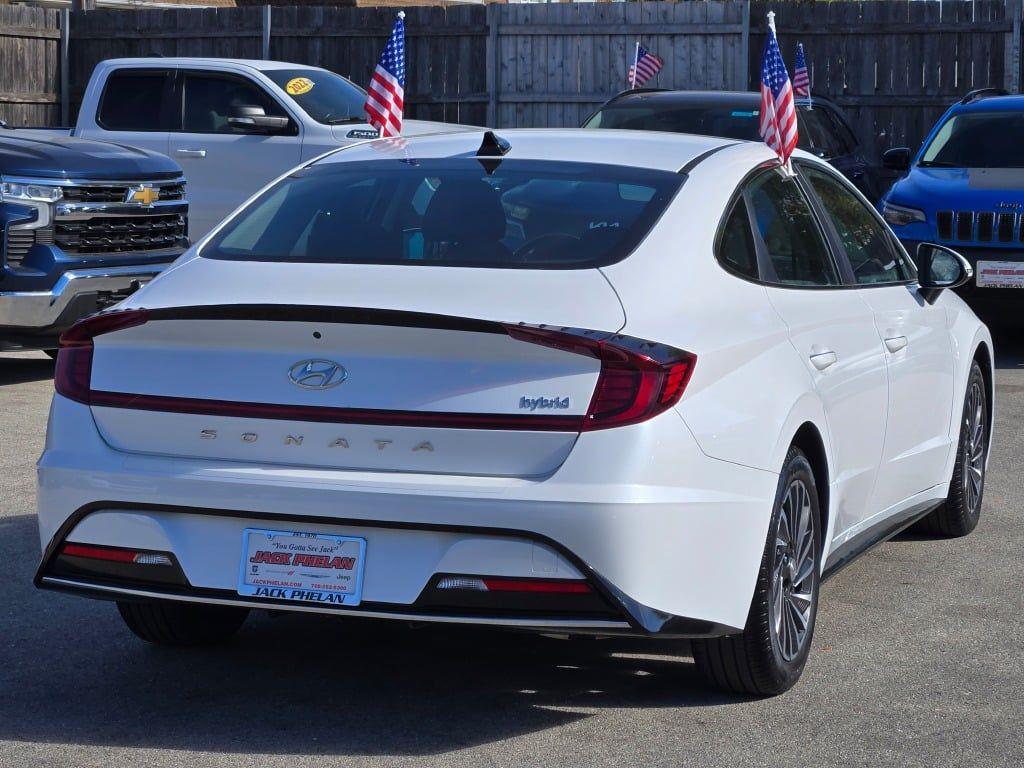 used 2022 Hyundai Sonata Hybrid car, priced at $21,499