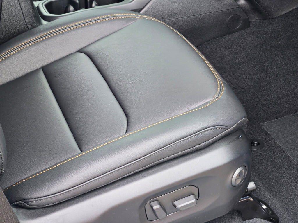 new 2026 Jeep Wrangler car, priced at $51,932