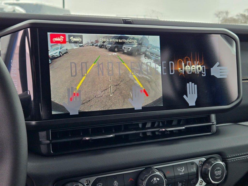 new 2026 Jeep Wrangler car, priced at $51,932