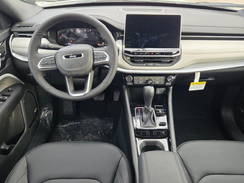 new 2026 Jeep Compass car, priced at $33,798