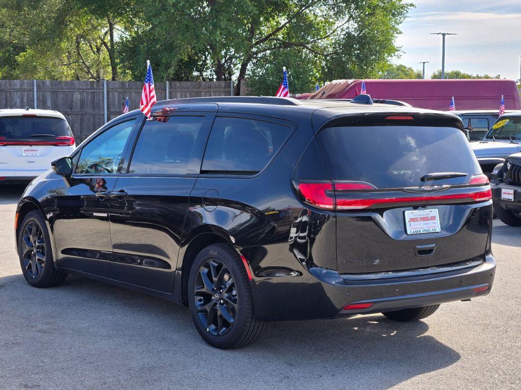 new 2026 Chrysler Pacifica car, priced at $40,508