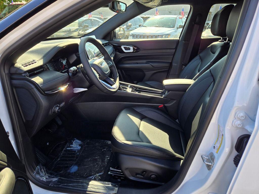 new 2026 Jeep Compass car, priced at $32,457