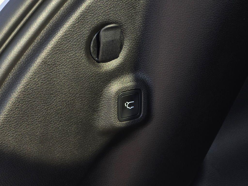 new 2026 Jeep Compass car, priced at $32,457