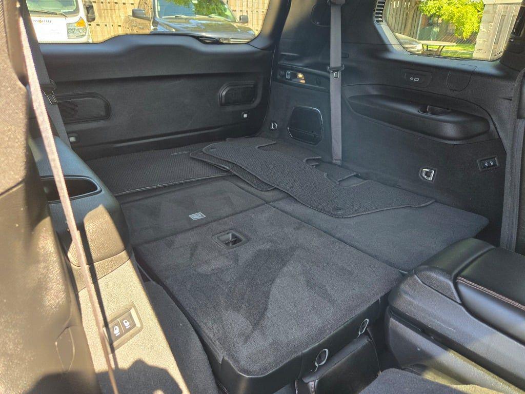 used 2023 Jeep Grand Cherokee L car, priced at $42,589