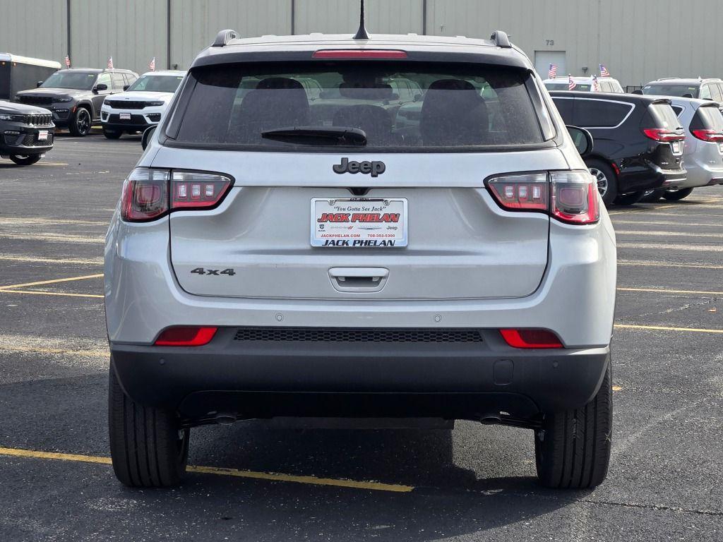 new 2026 Jeep Compass car, priced at $33,327