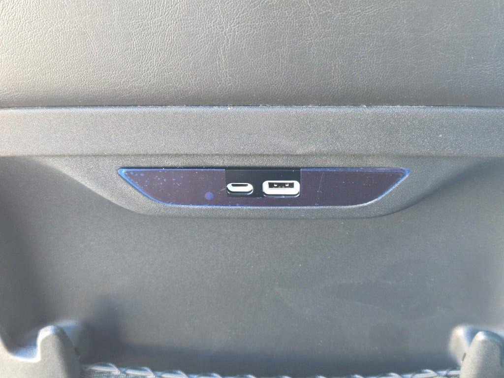 new 2026 Chrysler Pacifica car, priced at $38,816