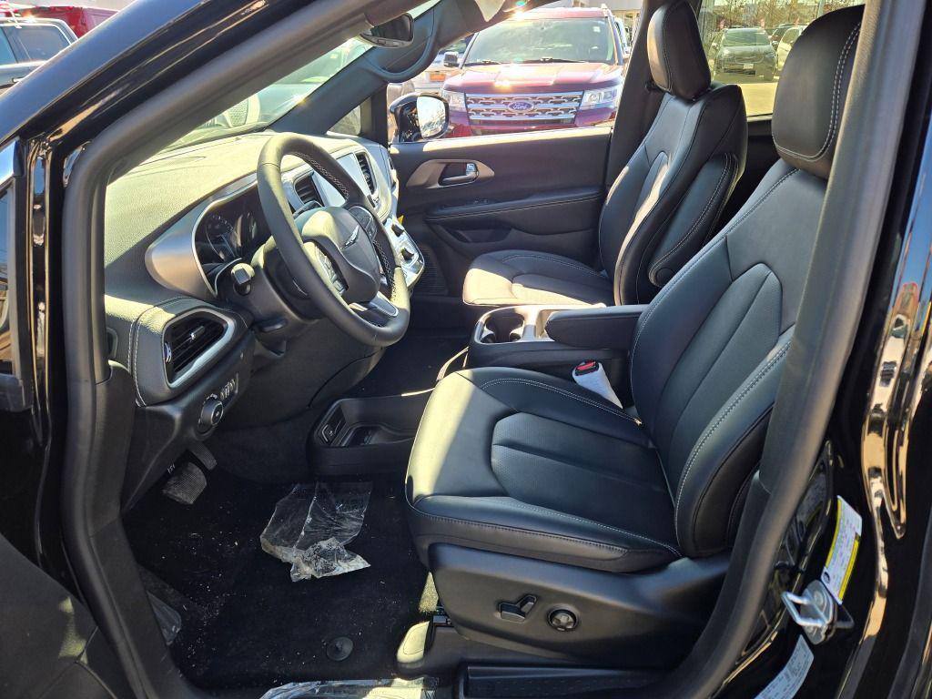 new 2026 Chrysler Pacifica car, priced at $40,940