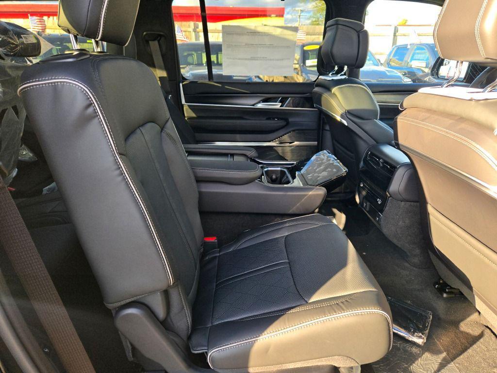 new 2025 Jeep Grand Wagoneer car, priced at $95,998