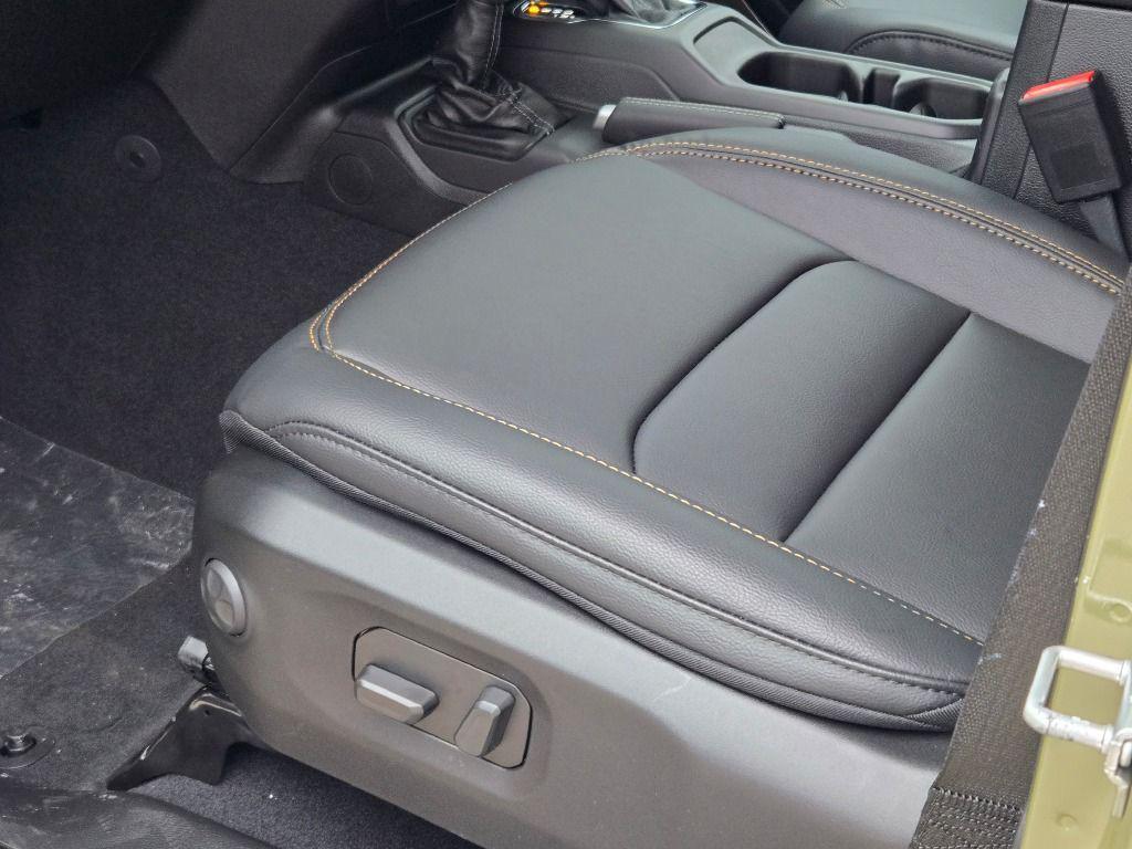 new 2026 Jeep Wrangler car, priced at $51,142