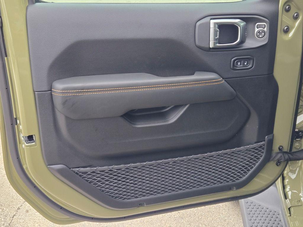 new 2026 Jeep Wrangler car, priced at $51,142