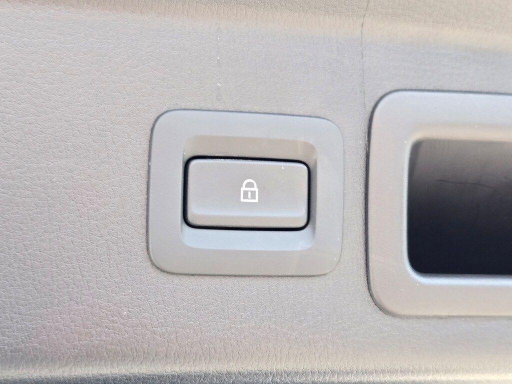 used 2025 Mazda CX-30 car, priced at $25,129