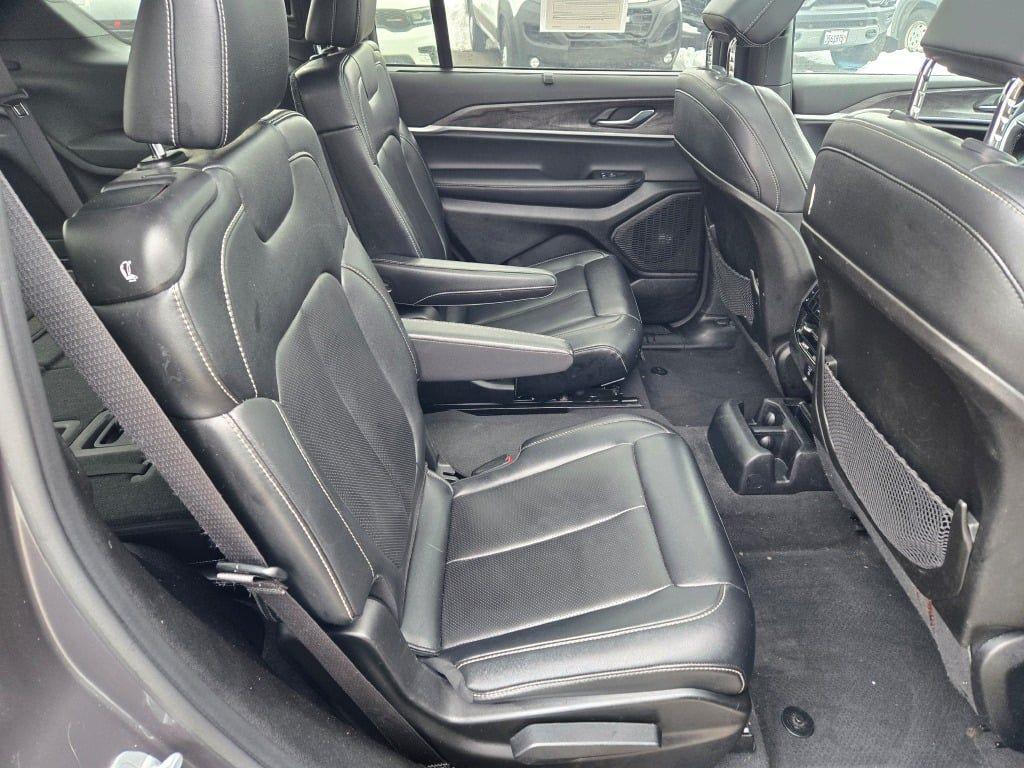 used 2024 Jeep Grand Cherokee L car, priced at $33,588