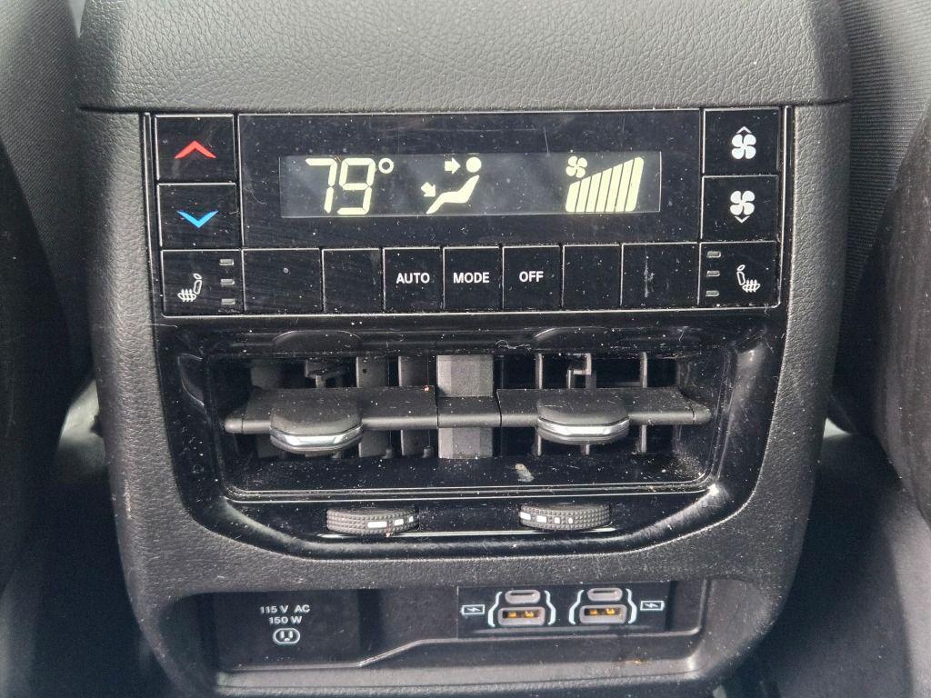 used 2024 Jeep Grand Cherokee L car, priced at $31,383