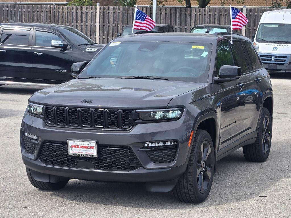new 2025 Jeep Grand Cherokee car, priced at $44,224