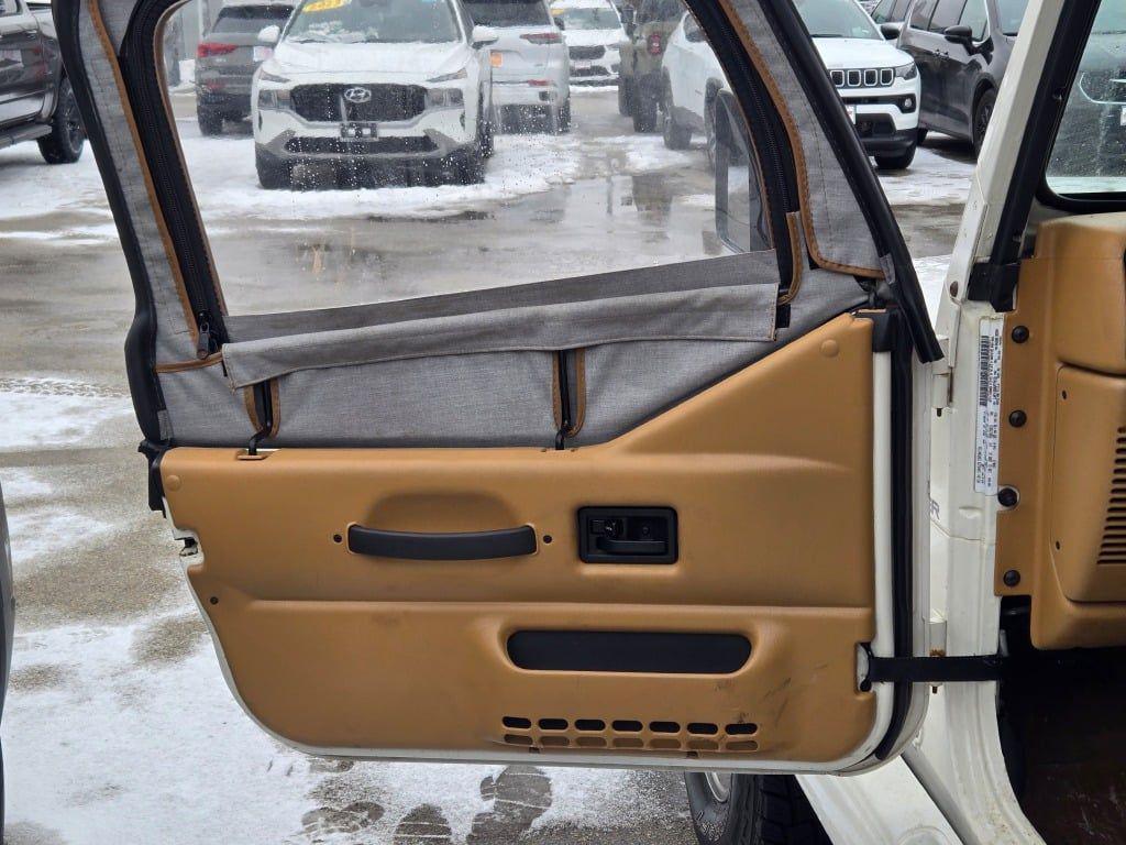 used 1998 Jeep Wrangler car, priced at $9,199