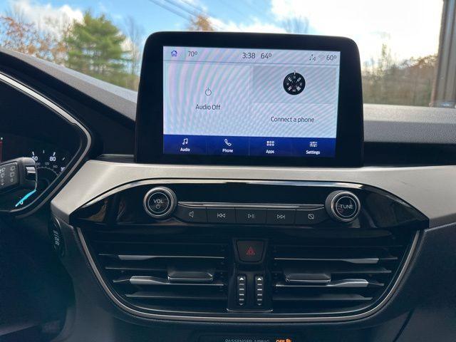 used 2022 Ford Escape car, priced at $21,499